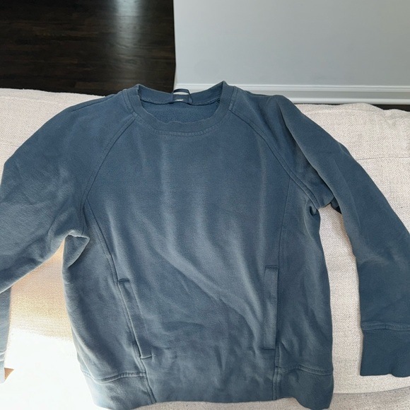 Lululemon sweater - Picture 1 of 4